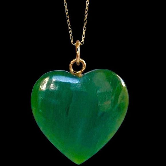 jade & vermeil gold Jewelry - Stunning 30ct Jade Heart Pendant